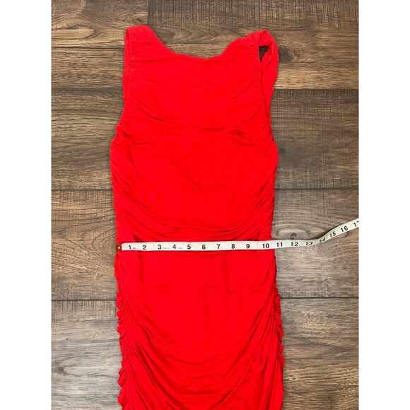 Alice + Olivia Ruched Bodycon Midi Dress Sleeveless Open Low Back Red Sz 4 - Picture 6 of 7